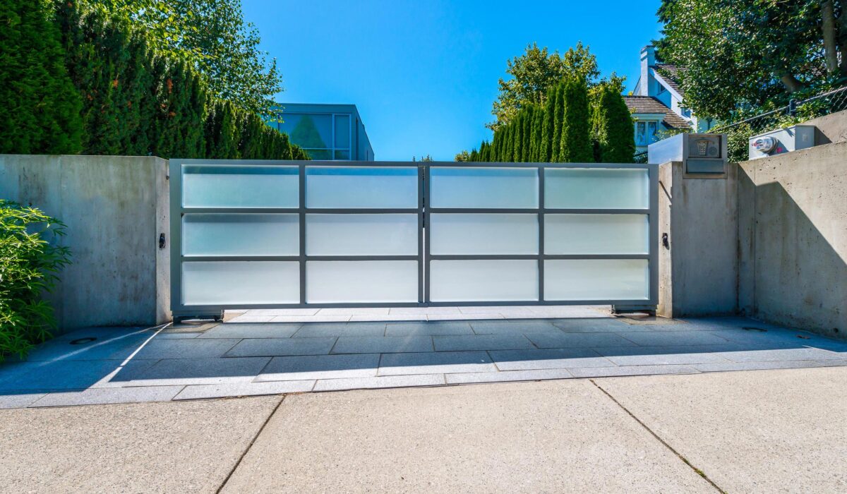 What Is The Best Swing Gate Opener? Eagle Operators, LLC